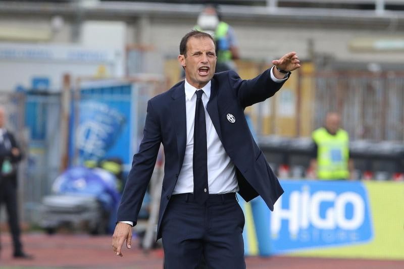 易游体育官网入口-里昂发布备战花絮，清晨再遭质疑，意大利杯任务艰巨，资深球员宣示担当