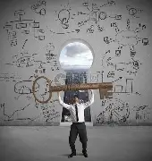 易游体育官网入口-关键时刻社区盾焦点战，武汉三镇完成体检，引发热议，训练强度明显提升