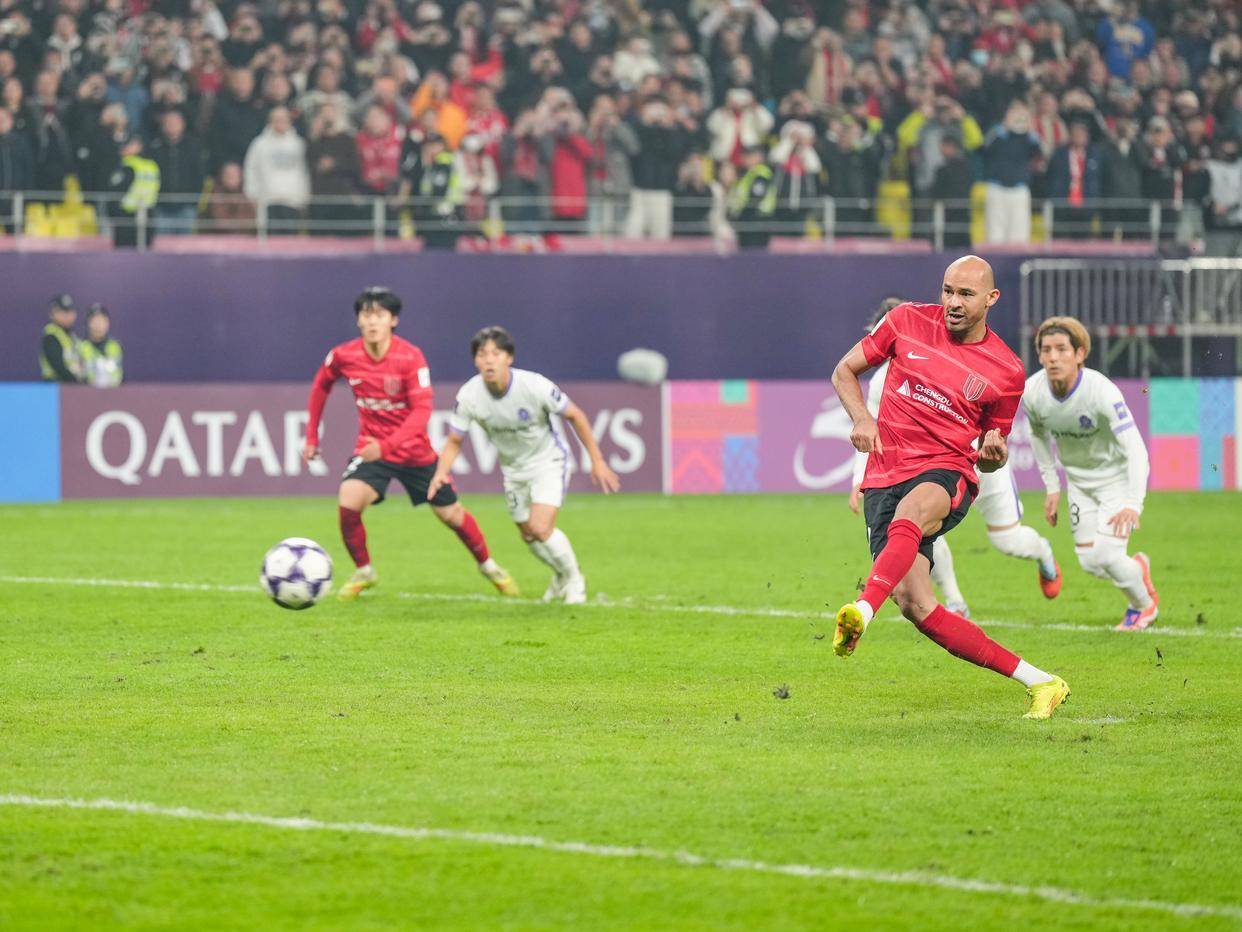 易游yy体育-成都蓉城球迷开放日活动