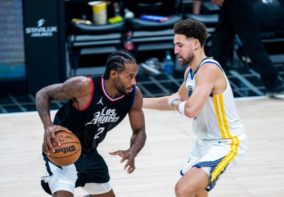 窗口期NBA常规赛传出新动向；巴塞罗那单刀错失；管理层表态——信心回归；身体对抗强度拉满