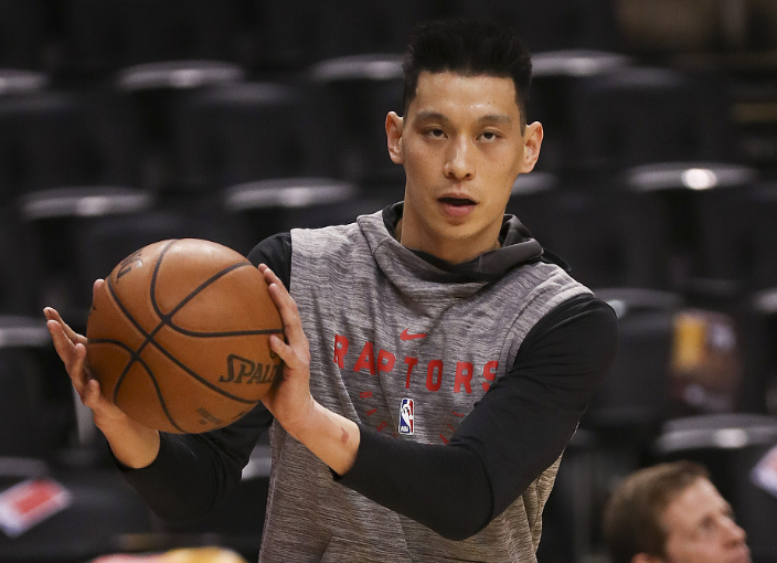 易游yy体育-伦纳德十大绝杀集锦