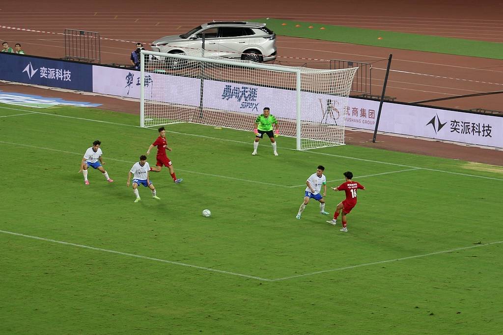 易游yy官网-武汉三镇哪一场比赛好看